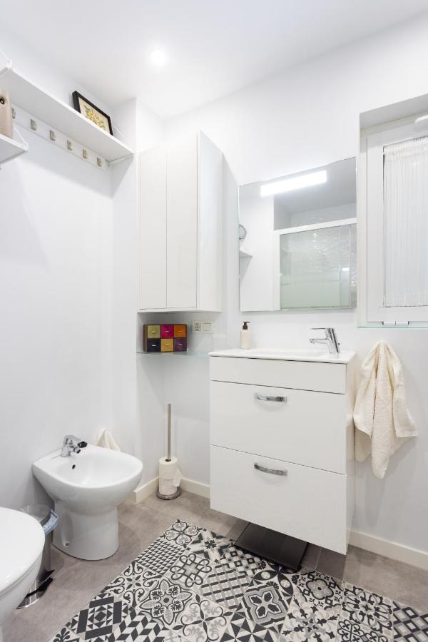 Home2Book Elegance City Center Apartment Santa Cruz de Tenerife Exteriör bild